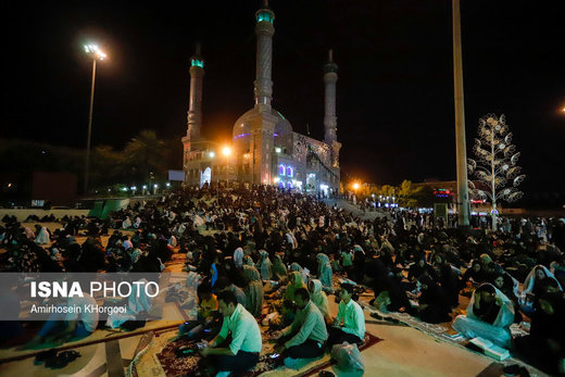 احیاء شب بیست و سوم ماه رمضان در بندرعباس