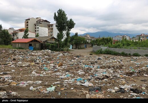 همنشینی زباله و ساحل در کلاچای گیلان